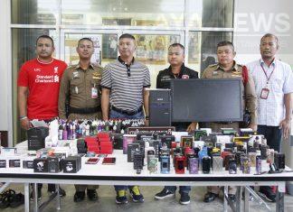Officers raid house in Bang Lamung for selling E-cigarettes on Facebook live streams, renewed vaping crackdown announced