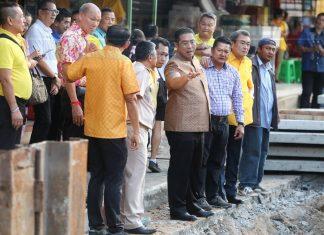 Pattaya mayor inspects water drainage construction works, addresses traffic concerns in Pattaya