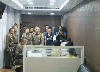 Nine Chinese Nationals arrested with no work permit at Sri Racha temple