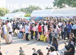 137 Thai citizens back from Wuhan released from COVID19 quarantine and allowed to go home
