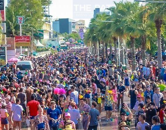 Thaise regering overweegt Songkran Holiday dit jaar officieel te verlengen om het toerisme te stimuleren