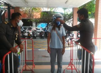 Thailand closes even more border crossings