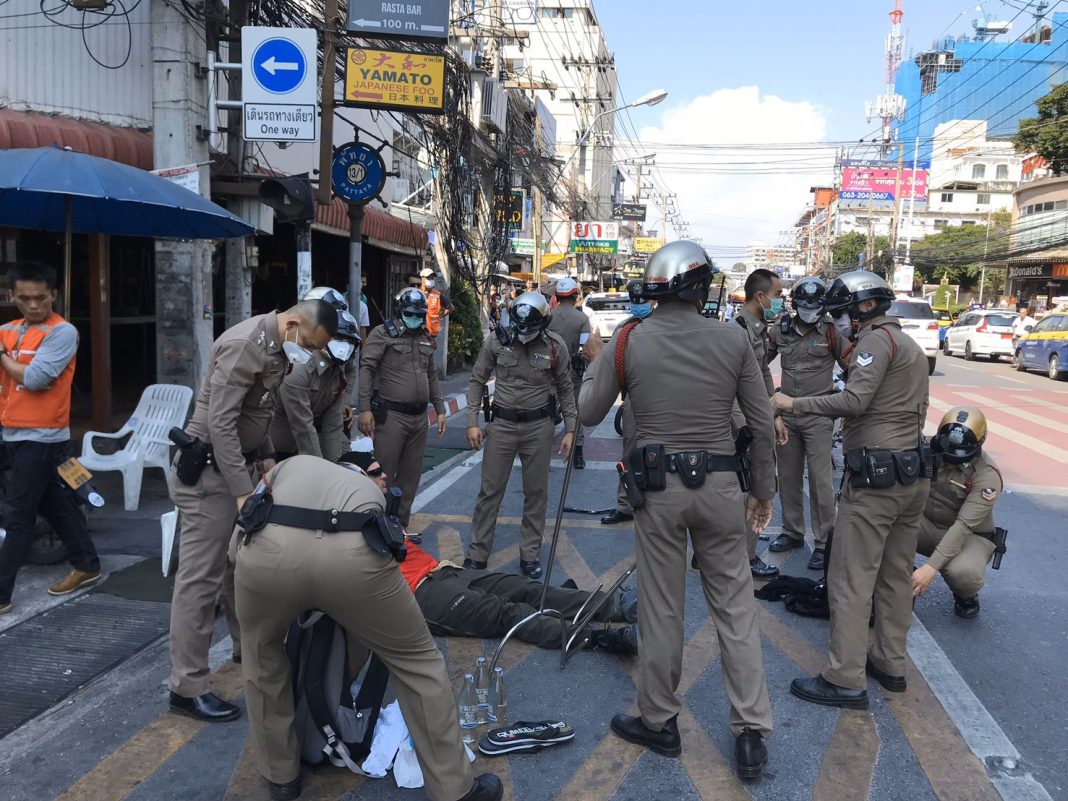 American man arrested after public disturbance in Central Pattaya ...