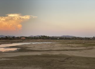 Управление водного хозяйства Паттайи заявляет, что водохранилище на озере Маппрачан сейчас находится на критическом уровне, но продолжит нормировать воду