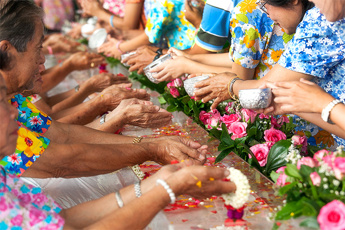 Bangkok announces guidelines for Songkran 2021 festivities-traditional