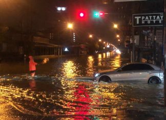 Heavy rain brings flooding to Pattaya and Banglamung – VIDEO