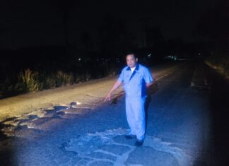 Thirteen year old boy seriously injured after hitting potholes on his motorbike in Pattaya area