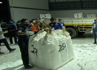 300 kilograms of ketamine seized in Nonthaburi warehouse, police confirm actual drug substances