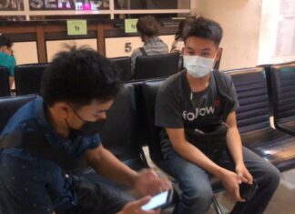 Delivery man urges police to find teenagers who reportedly attacked him in Banglamung last year