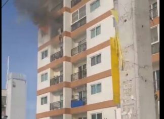 English man survives apartment fire in Jomtien by climbing down from sixth floor balcony, caught on video