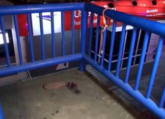 Motorbike taxi driver rescued, suffers serious injuries after attempt to hang himself on Chonburi pedestrian bridge