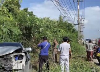 34-year-old driver passes away after pickup truck driving in wrong lane crashes into his motorbike in Chonburi
