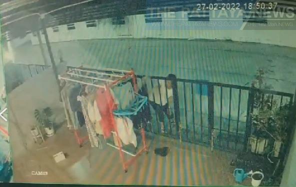 チョンブリ警察は バンセン地域で女性の下着泥棒が緩んでいることを警告している パタヤニュース チョンブリ警察は バンセン地域で女性の下着泥棒が緩んでいることを警告している パタヤニュース