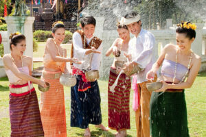 Video: Groups Plead for Traditional Songkran Celebration