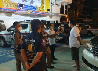 Видео: Двое молодых людей оштрафованы в Паттайе за якобы незаконное включение аварийной сирены за рулем