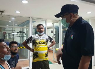 Золотое ожерелье индийского туриста стоимостью 85,000 XNUMX бат предположительно украдено двумя женщинами в Южной Паттайе, седьмой подобный случай подряд.