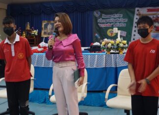 Pattaya officials hold anti-drug seminar at Pattaya City 3 School