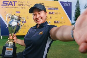 Chanettee Ousts Samaporn in 4th Play-off to Win Rain-Disrupted Thai WPGA in Pattaya