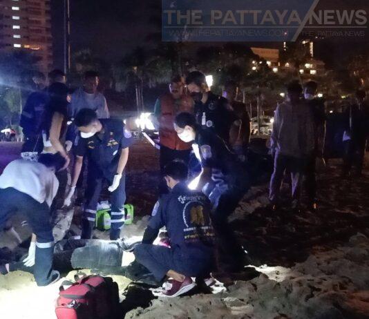 Intoxicated 15-year-old Thai-British girl reportedly found lying on Pattaya Beach, property missing