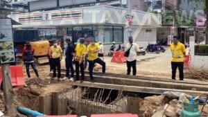 Pattaya officials urge contractor of drainage system project around Soi Buakhao area to speed up completion