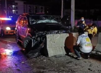 Car driver reportedly suffering sudden chest pain crashes in Chonburi