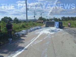 Paint truck accident backs up Pattaya area traffic for three hours