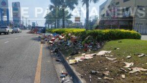 Trucker Spills Dozens of Boxes of Beer on Pattaya Road