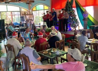 Hotels and businesses in Pattaya celebrate Christmas
