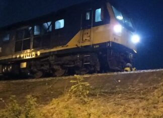 Motorcyclist Dies After Trying to Beat Train in Pattaya