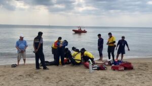 Foreign Tourist Hospitalized After Nearly Drowning in Pattaya
