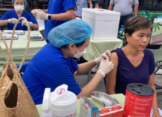 Workers in Pattaya Receive Covid-19 Booster Doses