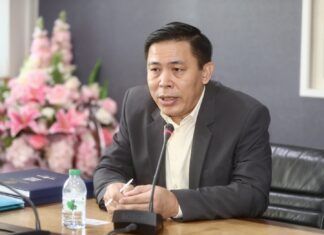 Pattaya Mayor and Local Business People Meet to Prep for Chinese Tour Groups Return