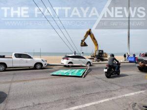 Large Billboard in Pattaya Area Falls and Injures Woman