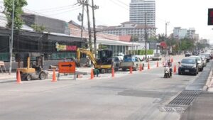 Another Traffic-Hindering Roadwork Fatigues Pattaya Residents on Third Road