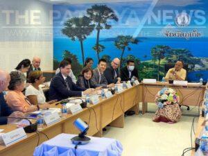 Phuket Immigration Reveals More Information About Yellow and Red Card System for Misbehaving Foreigners