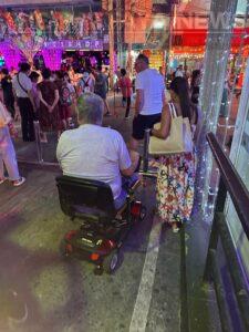 New Traffic Barriers on Pattaya’s Walking Street Cause Concern for the Disabled