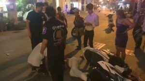 Thai Woman Breaks Her Arm After Her Motorbike Slips on Pattaya Road