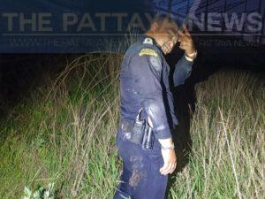 Pattaya Officer Falls into Deep Hole While Chasing Wire Thief, Sustains No Injuries