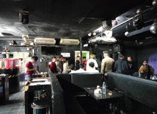 Pattaya Police Bust Unlicensed Karaoke Shop, Arrest Several Illegal Burmese Employees