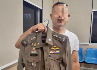 Phony Chonburi Policeman Ends in Handcuffs After Trying to Bail Out Friend Using Fake Authority