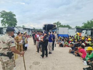 Complaints Lead to Inspection of Migrant Worker Camp in Phra Nakhon Si Ayutthaya