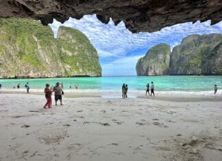 Tourists Flock to Maya Bay in Krabi After Reopening