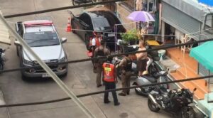 Russian Tourist Arrested in Pattaya for Causing a Public Nuisance, Trying to Break Into Cars, and Trespassing
