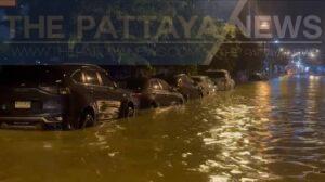 Early Morning Downpour Leaves Pattaya Under Water