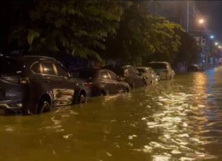 Early Morning Downpour Leaves Pattaya Under Water