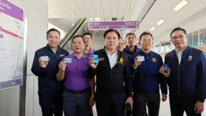 Thai Minister of Transport Initiates 20 Baht Electric Train Rides for Connecting Stations on Purple and Red Lines