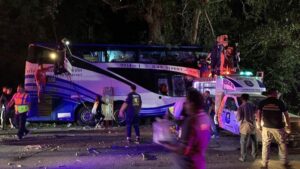Tragic Coach Bus Crash in Prachuap Khiri Khan Claims 14 Lives, Multiple Injuries Reported