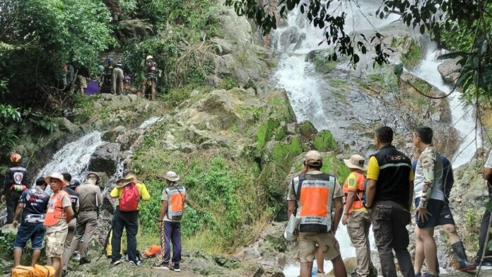 tourist waterfall death