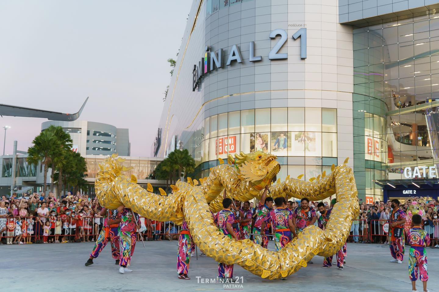 Celebrate the Chinese New Year of the Dragon In Style at Terminal 21 Pattaya