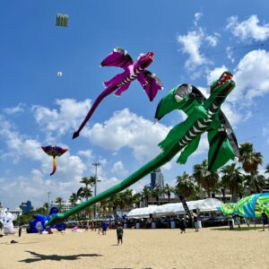 Thailand’s Longest Beachside Kite Festival Takes Flight in Pattaya